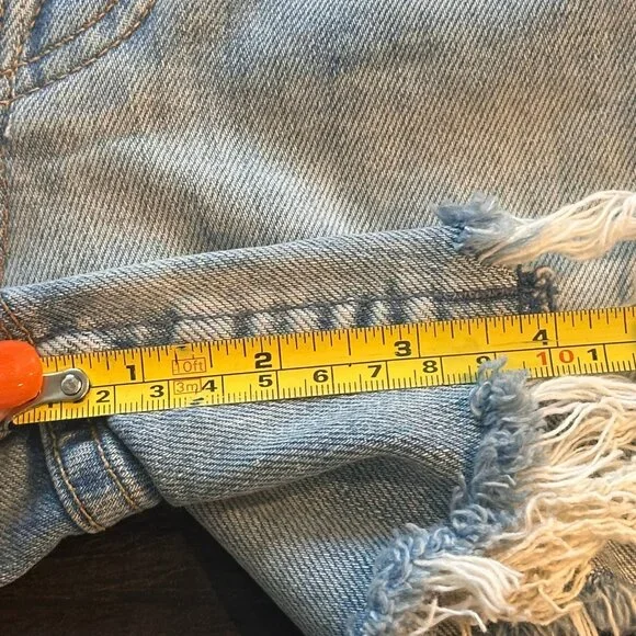 MOTHER "Superior" NWT Ultra Hise Rise Button Fly Denim Shorts - $228 Retail - Picture 14 of 17